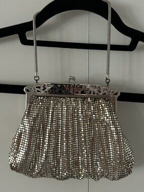 Vintage Mesh Evening Bag – Silver Frame